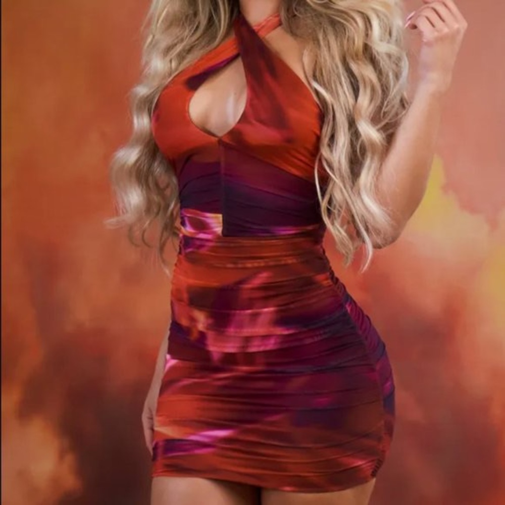 Oh polly x Tammy Hembrow CROSSOVER RUCHED MESH MINI DRESS IN ORANGE